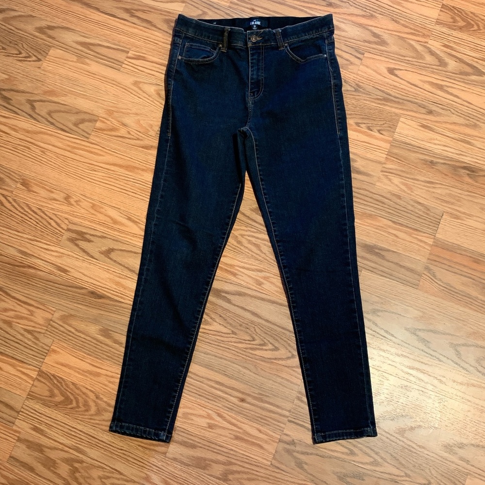 983 - LuLaRoe Dark Wash Blue Denim